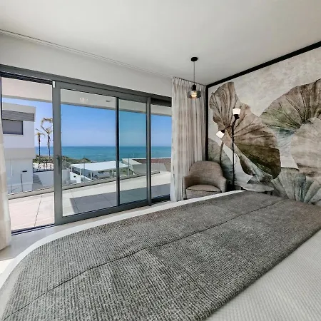 Luxury 4 Bedroom With Sea Views And Private Pool In Eden *